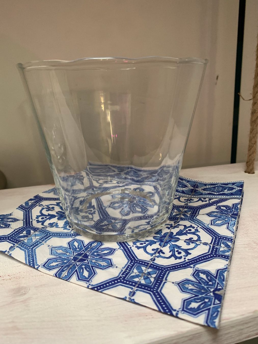 Vasi & Recipienti: wunderschöne kleine Glasvase leicht konisch – Usato da St. Gallen venduto da Miousch 4