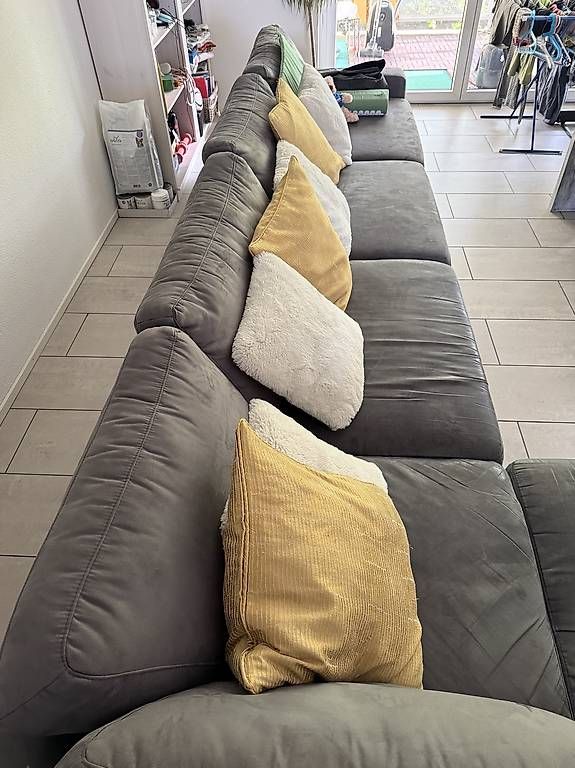 Divani: GRATIS Sofa gross Möbel Hubacher – Usato da Zofingen venduto da NM3