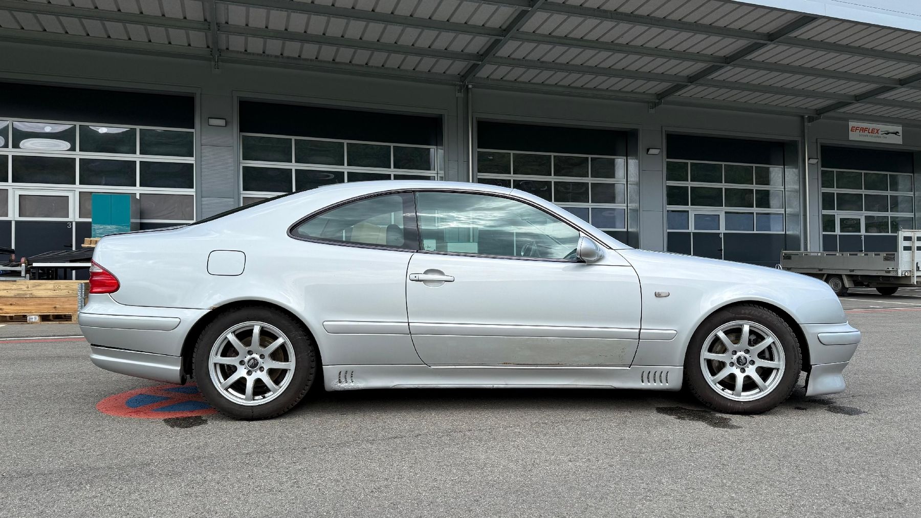 Mercedes-Benz Automobili: Mercedes CLK 230 Kompressor – Usato da Neuendorf venduto da SimVo_Gt86 6