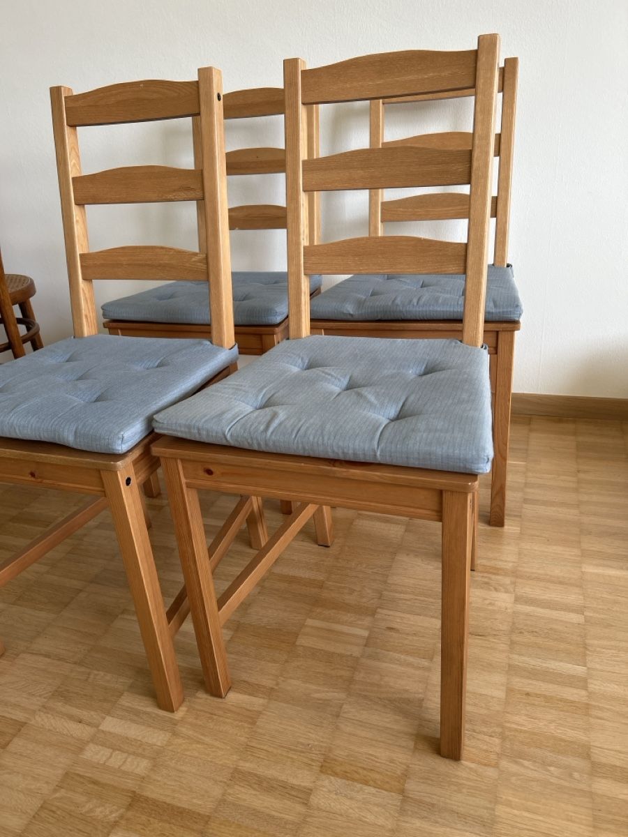 Ikea Sedie: 4x Ikea Stühle mit Sitzkissen – Usato da Zürich venduto da cme_9pnb 1
