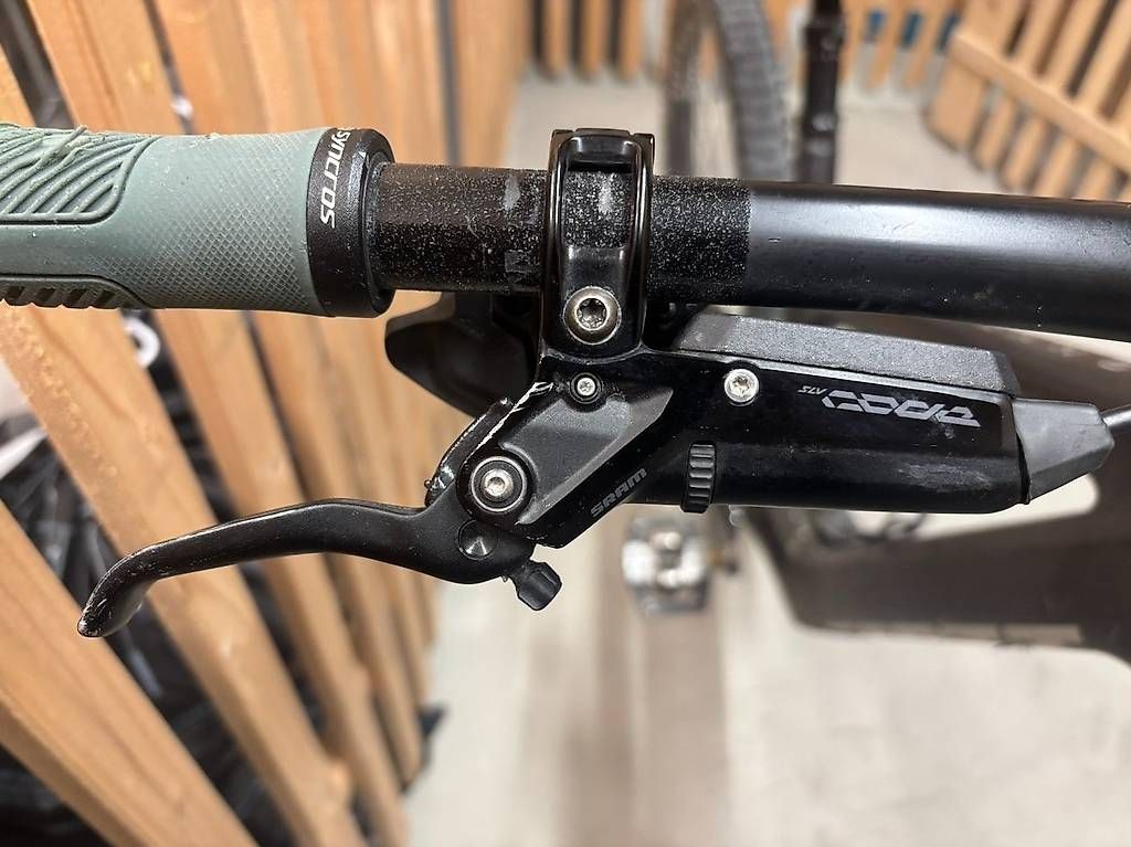 Ersatzteile: SRAM Code RSC Silver Stealth Scheibenbremsen Set – Gebraucht aus Zürich von pau_x88s 1