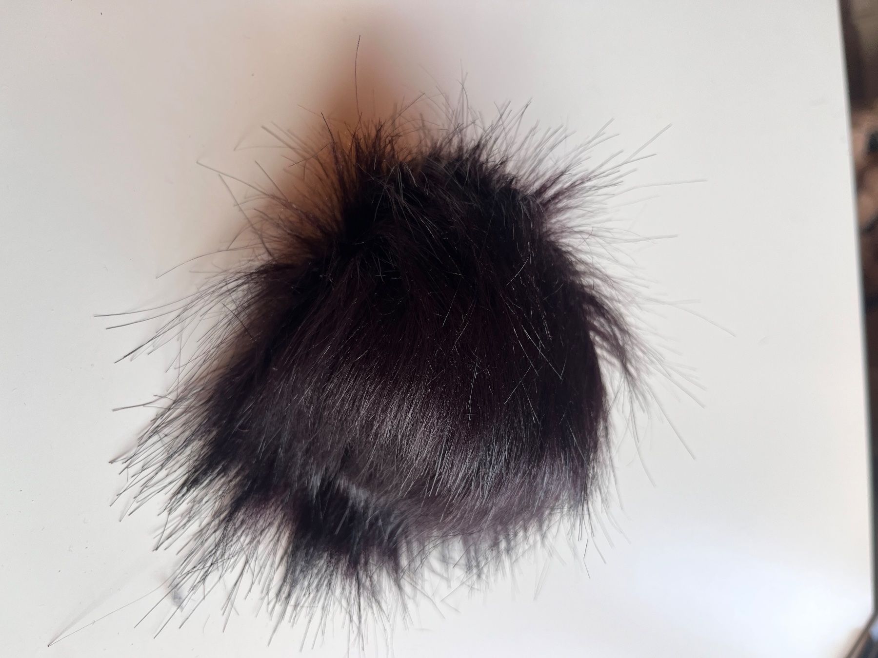 Pro Lana Laine: Kunstfell Pompon Pro Lana – Neuf avec emballage d'origine à Büsserach par bor_s88m 1