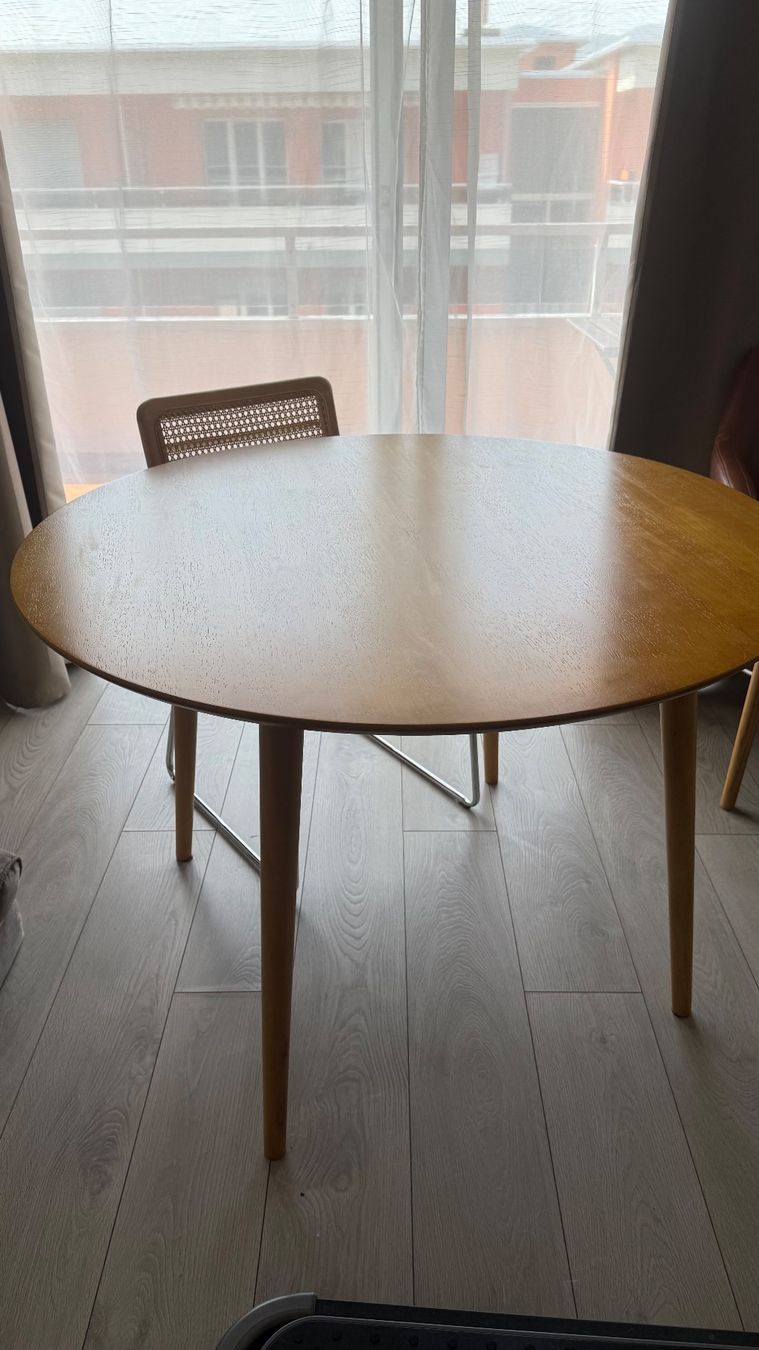 Beliani Tavoli: Dining Table RADAN Light Wood 110 cm – Usato da Lugano venduto da pokezaar 2