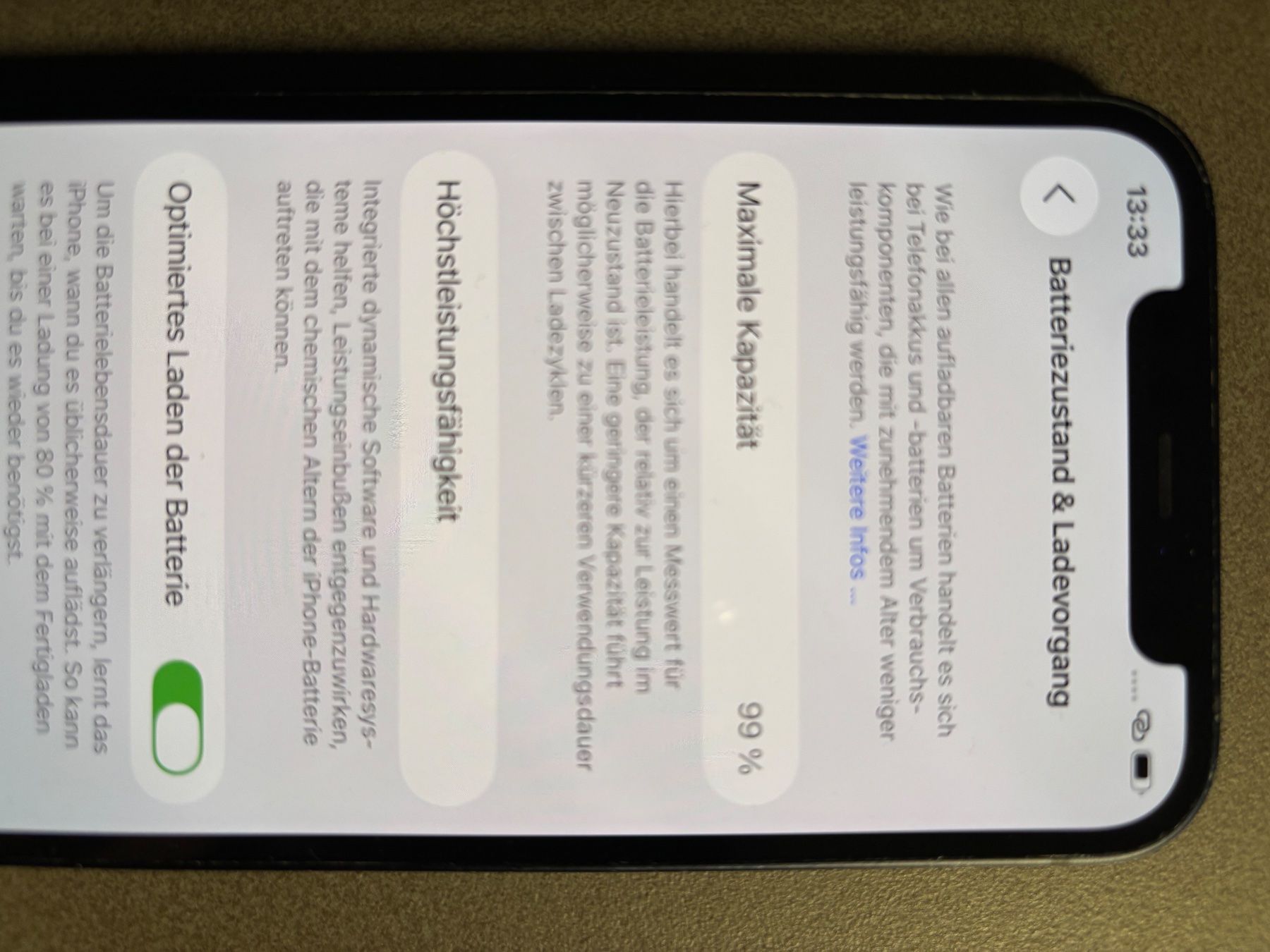 Apple Telefoni cellulari / Smartphones: Apple iPhone 12 64GB schwarz  – Usato da Scherzingen venduto da fab_flh6 5