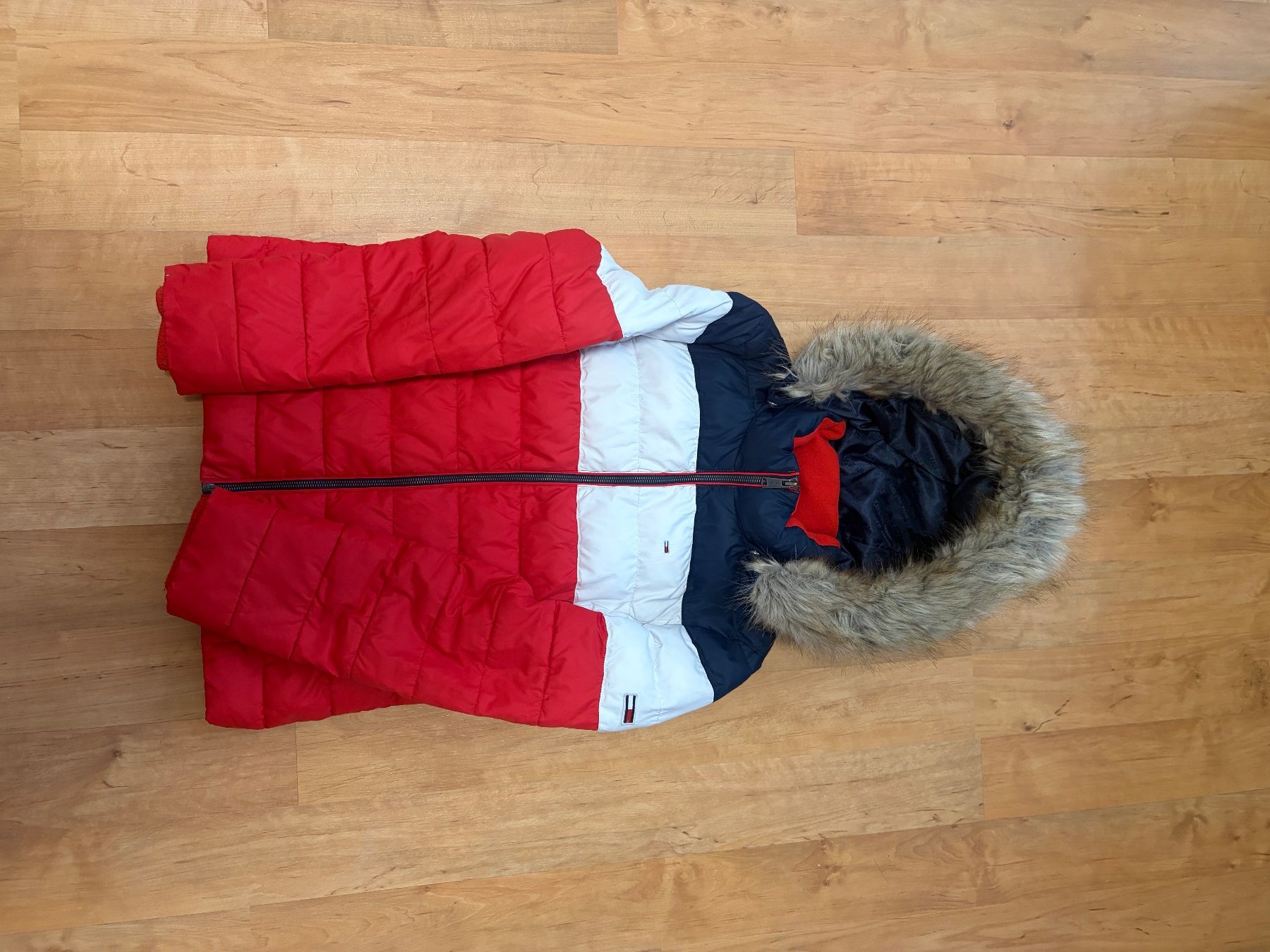 Tommy Hilfiger Giacche: Tommy Hilfiger Puffer Jacket, Size M – Usato da Cham venduto da Silberstern82 1