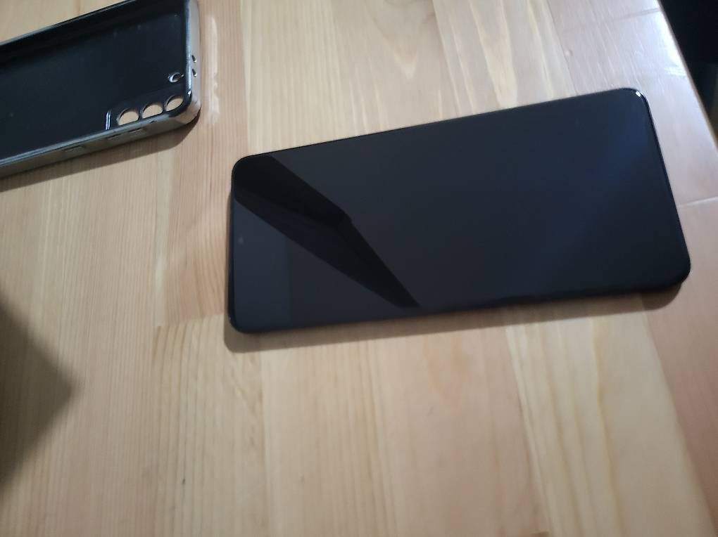 Samsung Telefoni cellulari / Smartphones: Samsung Galaxy S21 plus 5G – Usato da Riehen venduto da Basilikum79 2