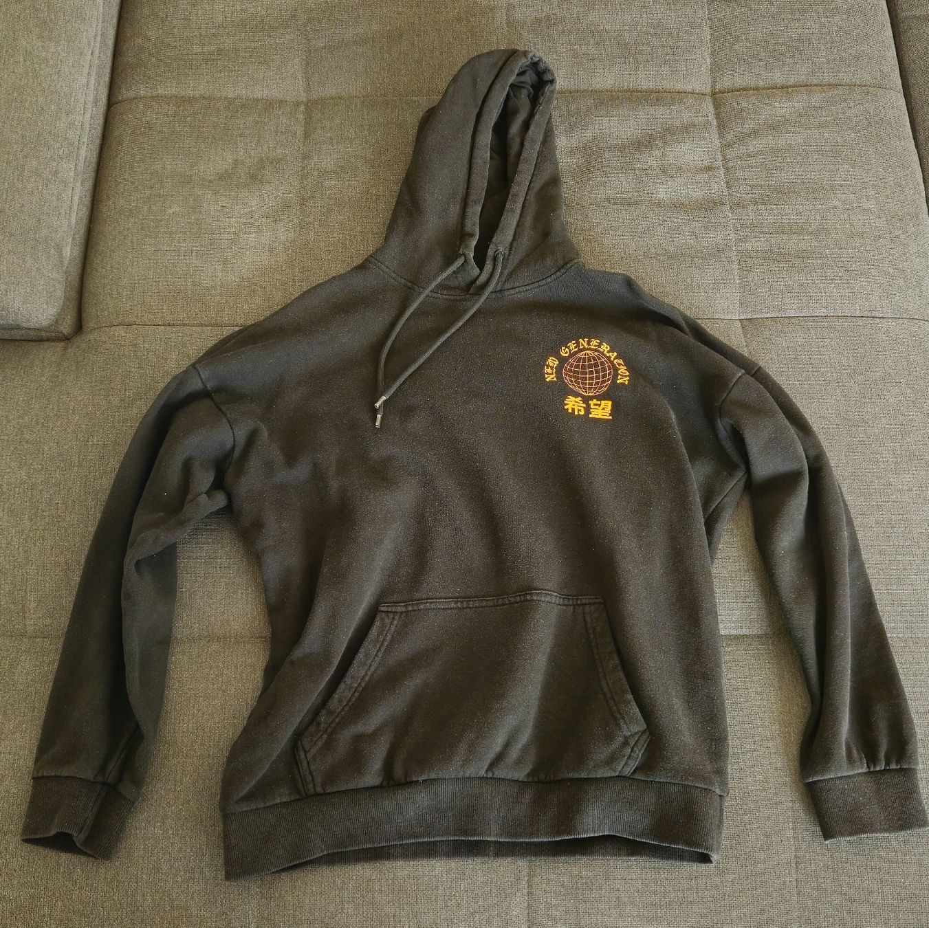 Pulls & Sweat-shirts: Kaputzenpullover – D'occasion à Zug par anzel999 4
