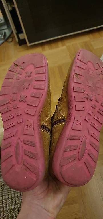 Scarpe per ragazze: Schöne Mädchen Stiefel.Gr.34 – Usato da Urtenen-Schönbühl venduto da vok_qw7w 4