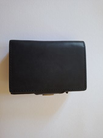 Elegantes Smart Wallet / Kartenetui (Schwarz) mit Münzfach 
