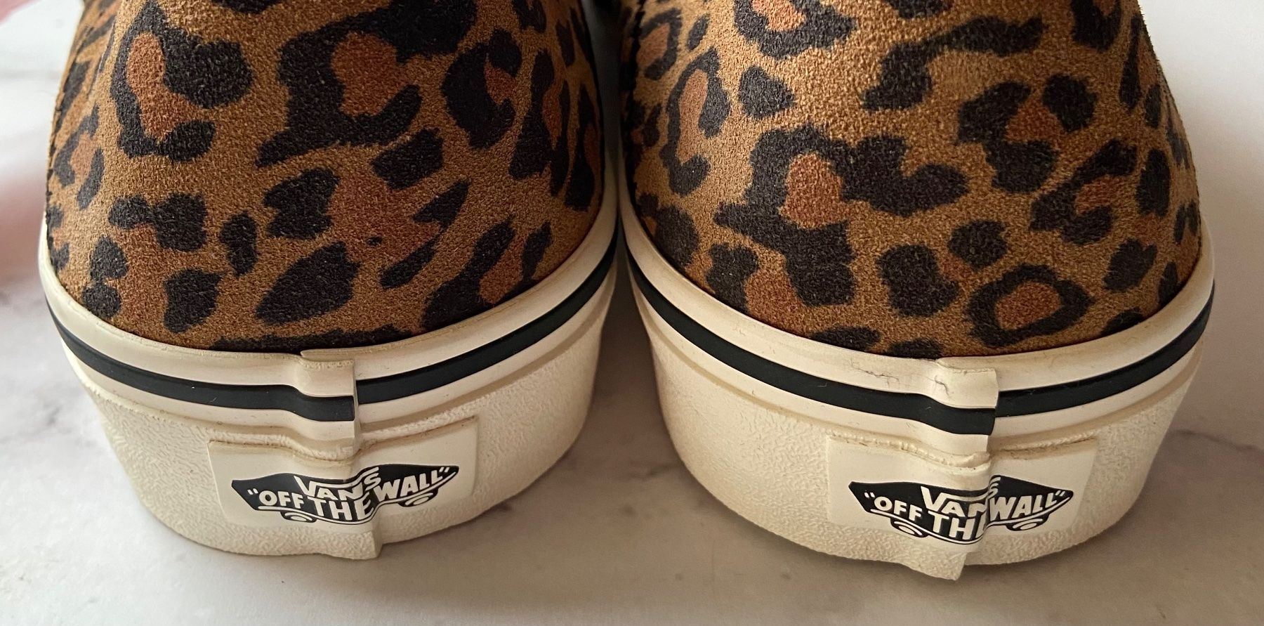 Vans Scarpe da uomo: Vans Leder Leopard Slip On Gr.40,5 Neu – Nuovo e nell'imballaggio originale da Zuerich venduto da Atelier194 2