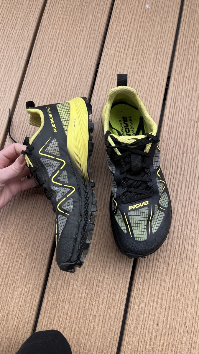 Scarpe da uomo: INOV8 Trailrunning Schuhe, Gr. 42 – Nuovo (secondo la descrizione) da Luzern venduto da hir_clx2