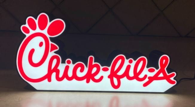 Tutte le decorazioni: Lightbox Chicken Fil-A – Nuovo (secondo la descrizione) da Noville venduto da Berlusconi55