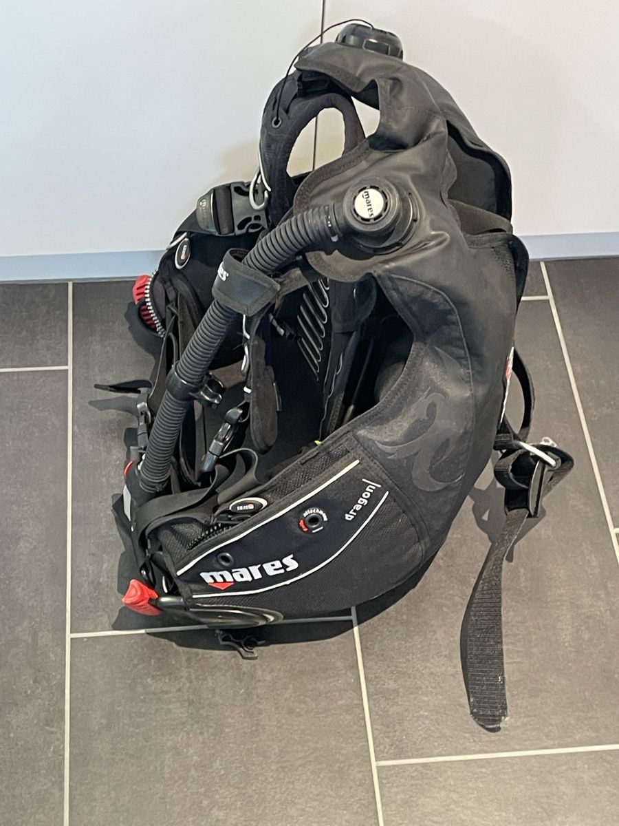 Mares Respiratori & Giubbotti: Mares Dragon Tarierjacket (Größe XS) – Usato da Böckten venduto da Dive-green 4