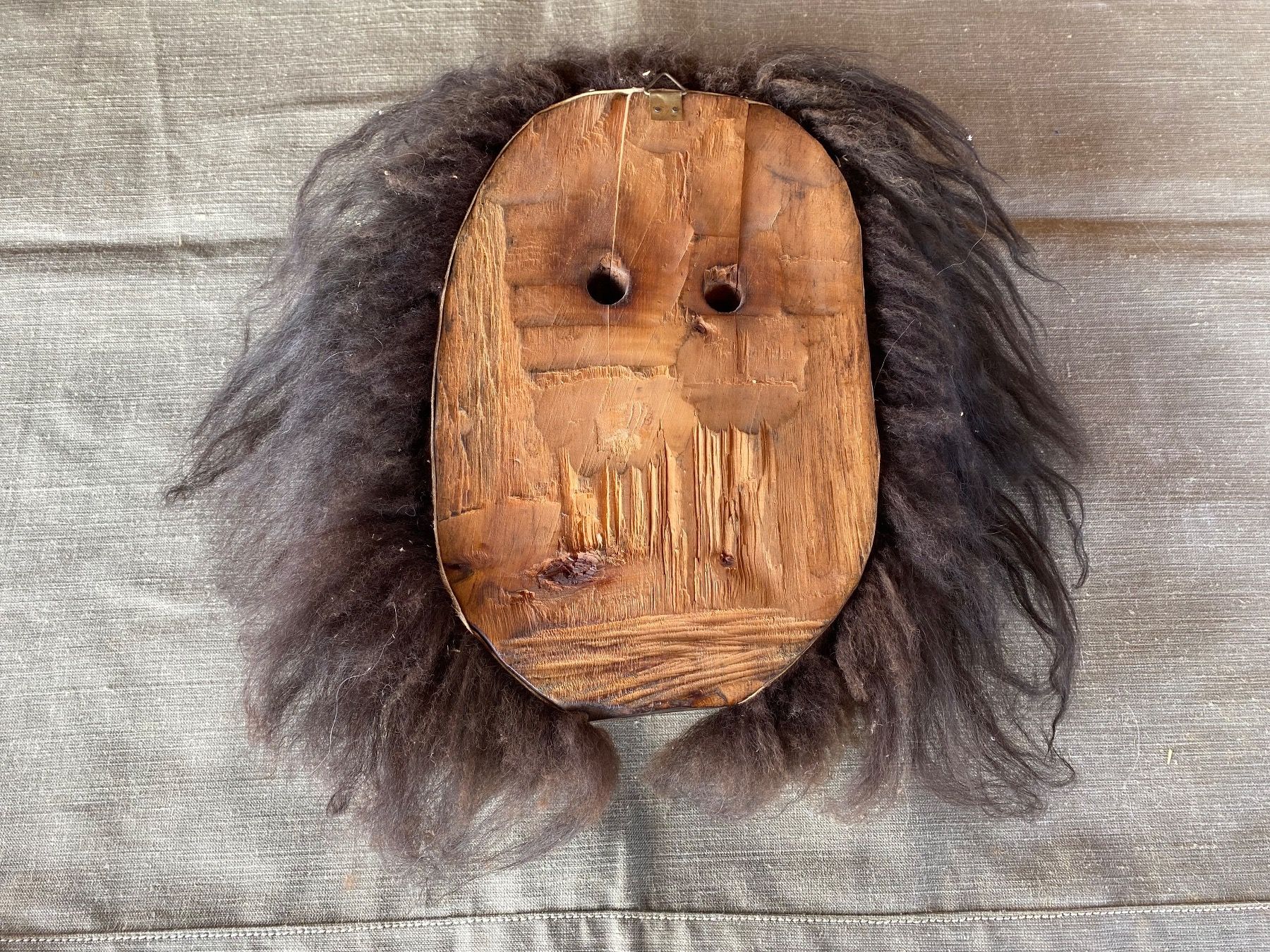 Altro in Antiquarato & Arte: sehr schöne alte Walliser Holzmaske – Usato da Feldbach venduto da Fea1 8