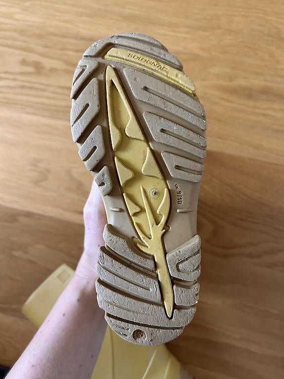 Schuhe für Jungen: Gummistiefel Decathlon 27/28 – Gebraucht aus Uerzlikon von Krzysiek_Szczep 1