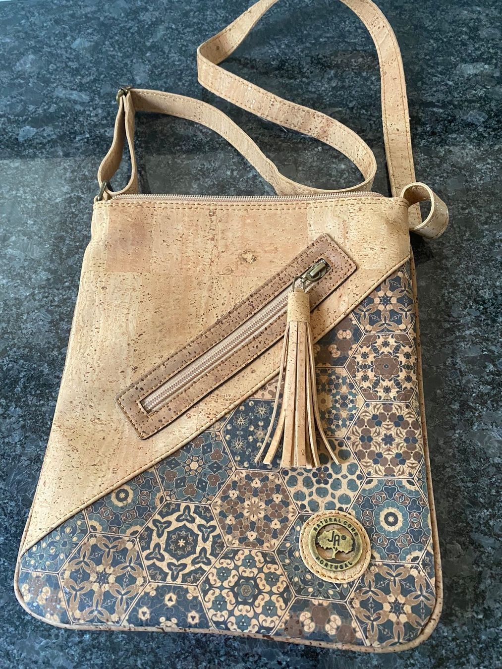 Taschen für Damen: Tasche – Gebraucht aus Döttingen von ragusa52