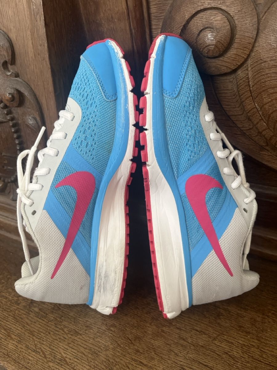 Nike Scarpe da uomo: Nike Spotsschuhe Running Shoes, Gr 38.5 – Usato da Uetikon am See venduto da erz13 4