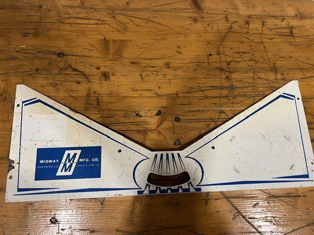 Flipperkästen: Apron Midway weiss – Gebraucht aus Thalwil von Gloorch 1