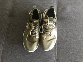 Camouflage Sneakers Gr. 40