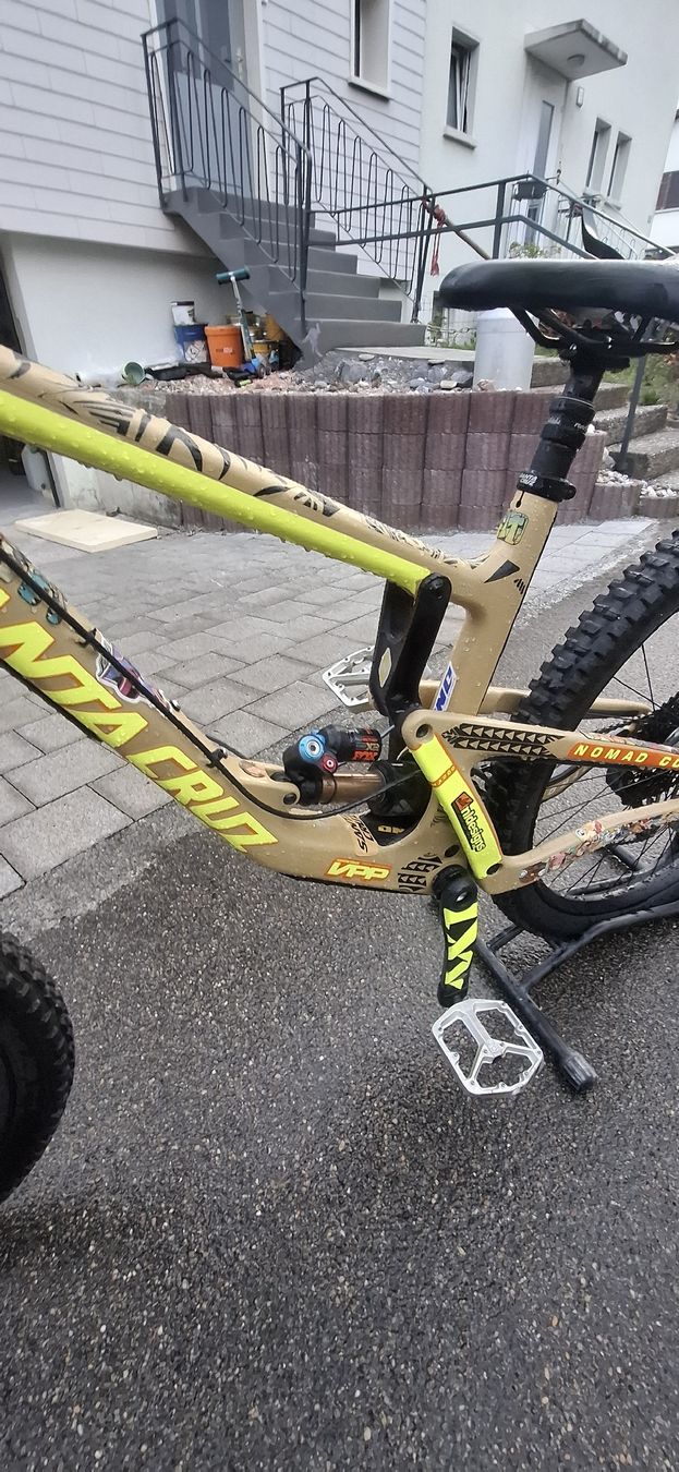 Santa Cruz Biciclette: santa Cruz Nomade 4  c carbon – Usato da Andwil SG venduto da jprs1980 5