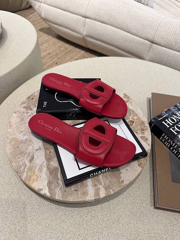 Dior Damenschuhe: DIOR SANDALEN ROT – Gebraucht aus Schwyz von bofb 2