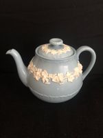Wedgwood  Neu Teekanne England  (von 1940)