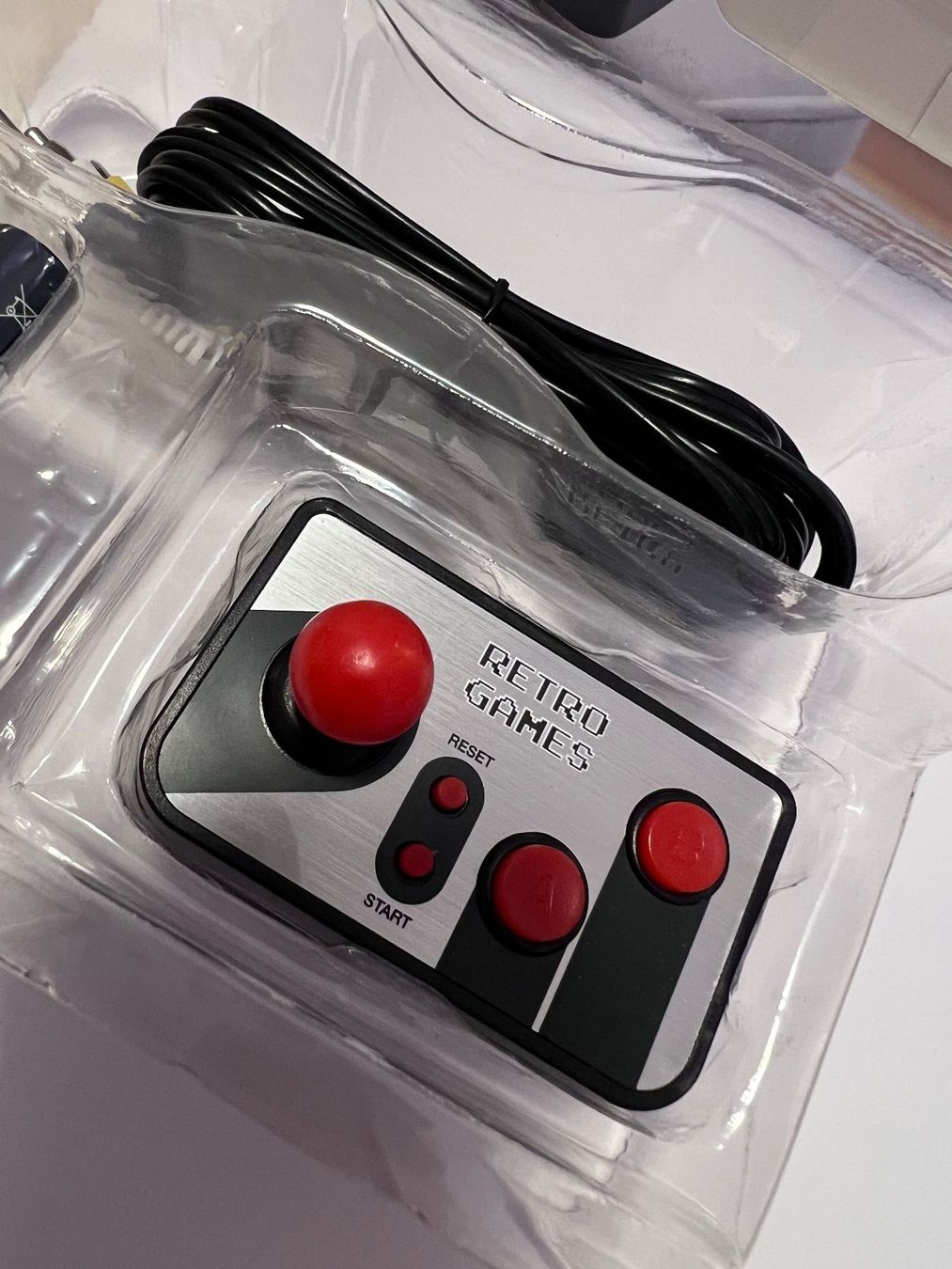 Console: Vintage Retro TV Spielkonsole – Usato da Zürich venduto da C.Bir 2