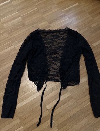 Veste en dentelle noire femme manche longue taille M