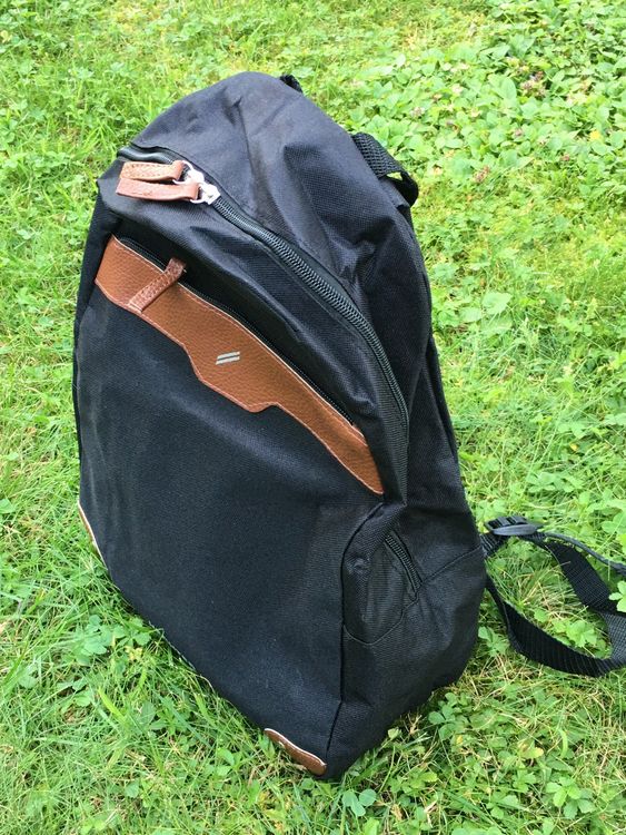 Daniel hechter outlet backpack