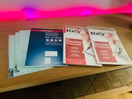 Lot de papiers créatifs et étiquettes Rey, la plupart neufs