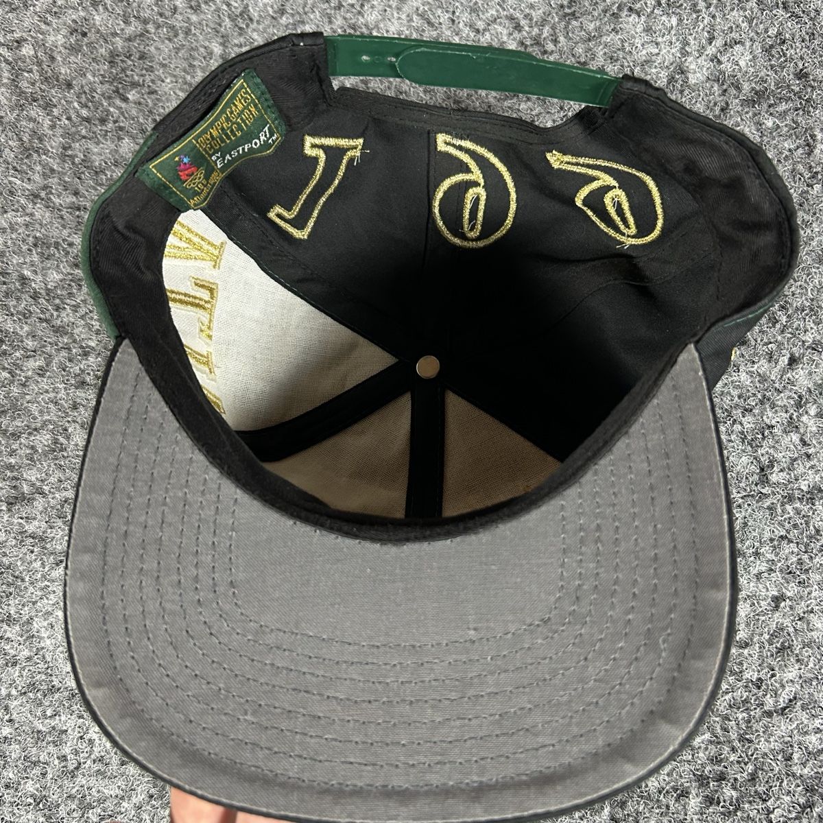 Copricapi, berretti & cappellini: 2 x vintage cap – Nuovo (secondo la descrizione) da La Sagne NE venduto da Matlasape 6