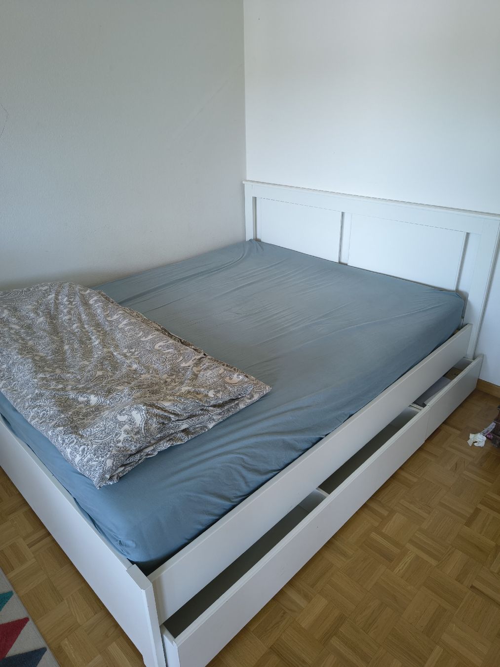 Ikea Letti: White Bed Frame w/ Drawers - 160x200cm – Usato da Dübendorf venduto da jai_g72w 1