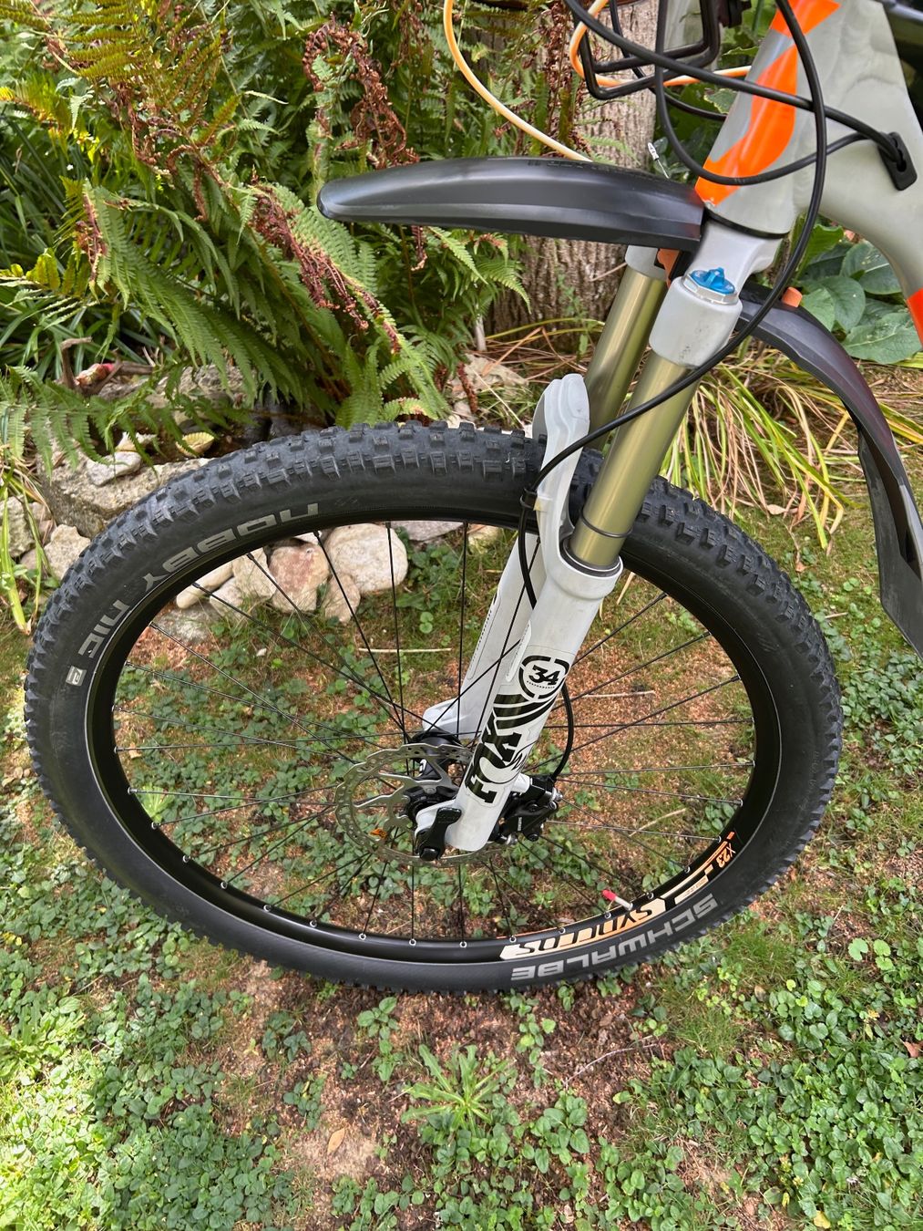 Scott Biciclette: Scott E-Genius 920 E-MTB vollgefedert gebraucht Zustand Top – Usato da Bättwil venduto da alm_bx99 1