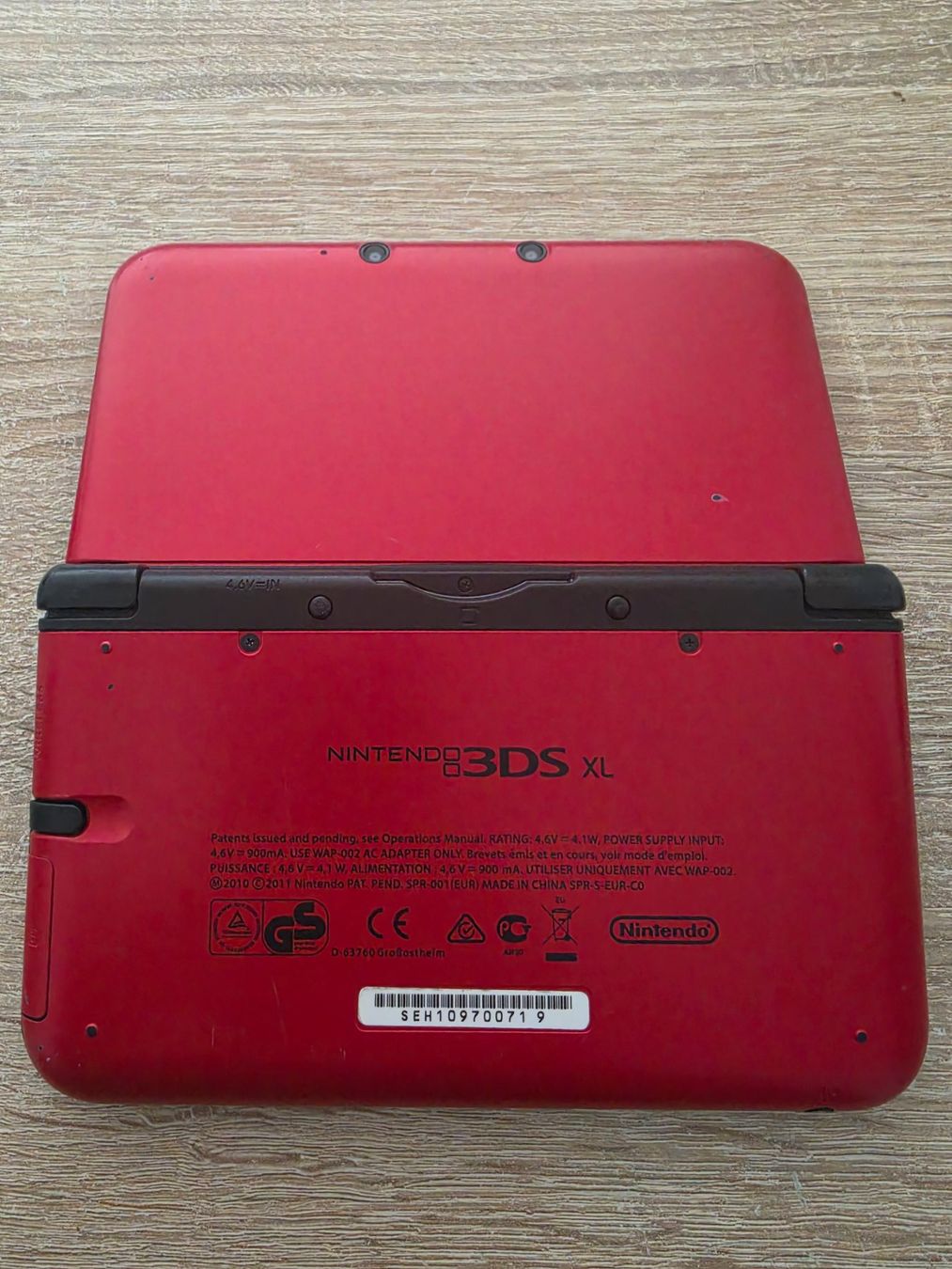 Nintendo Konsolen: Nintendo 3DS XL in rot – Gebraucht aus Sempach von Knuckles17 3