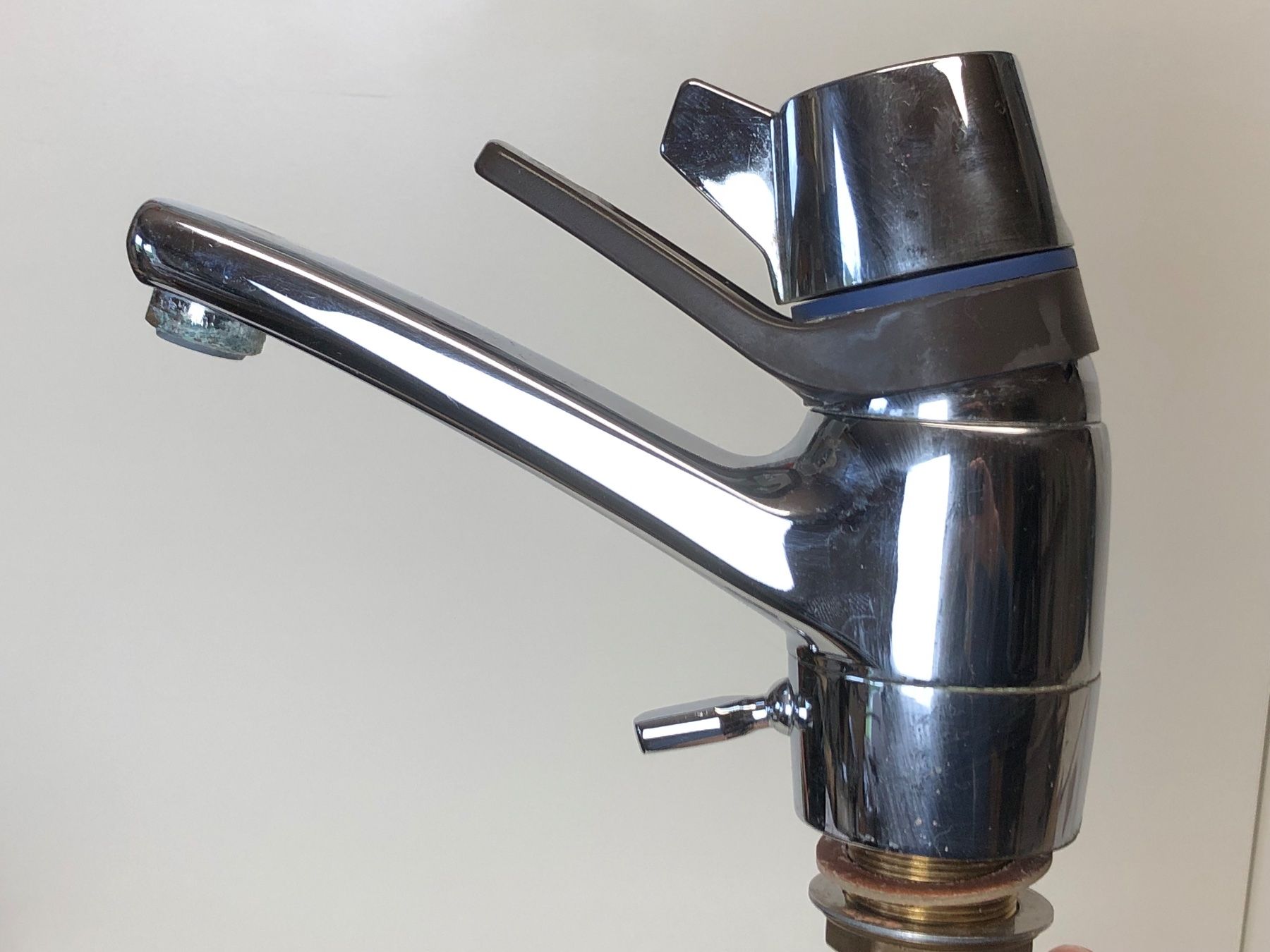 Armaturen: Wasserhahn Simeg Retro Vintage – Gebraucht aus Herisau von Schema91