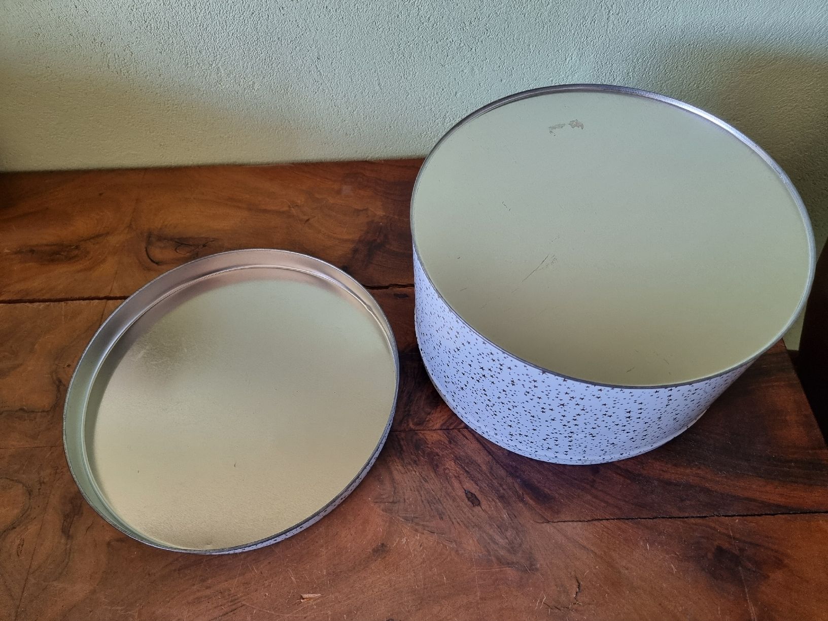 Contenitori & Simili: Vintage grosse Büchse Guezli Dose – Usato da himmelried venduto da bribuli 3