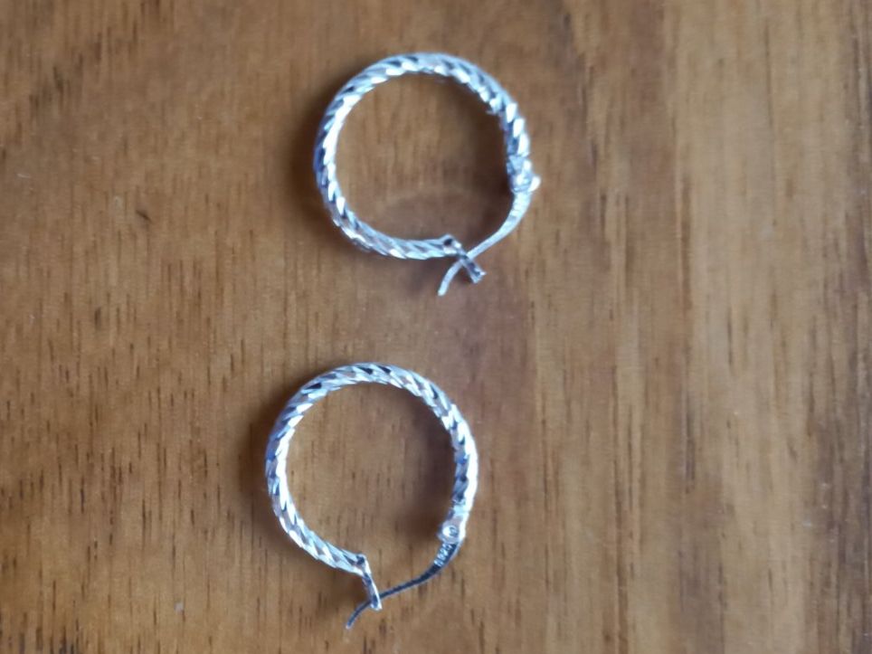 Ohrringe & -stecker: 2 Creolen Silber 925 Ohrhänger 0,7g Stk – Neu und originalverpackt aus Winistorf von acreativ4 3