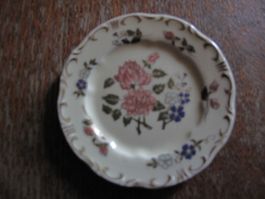 Handpainted und sehr klein