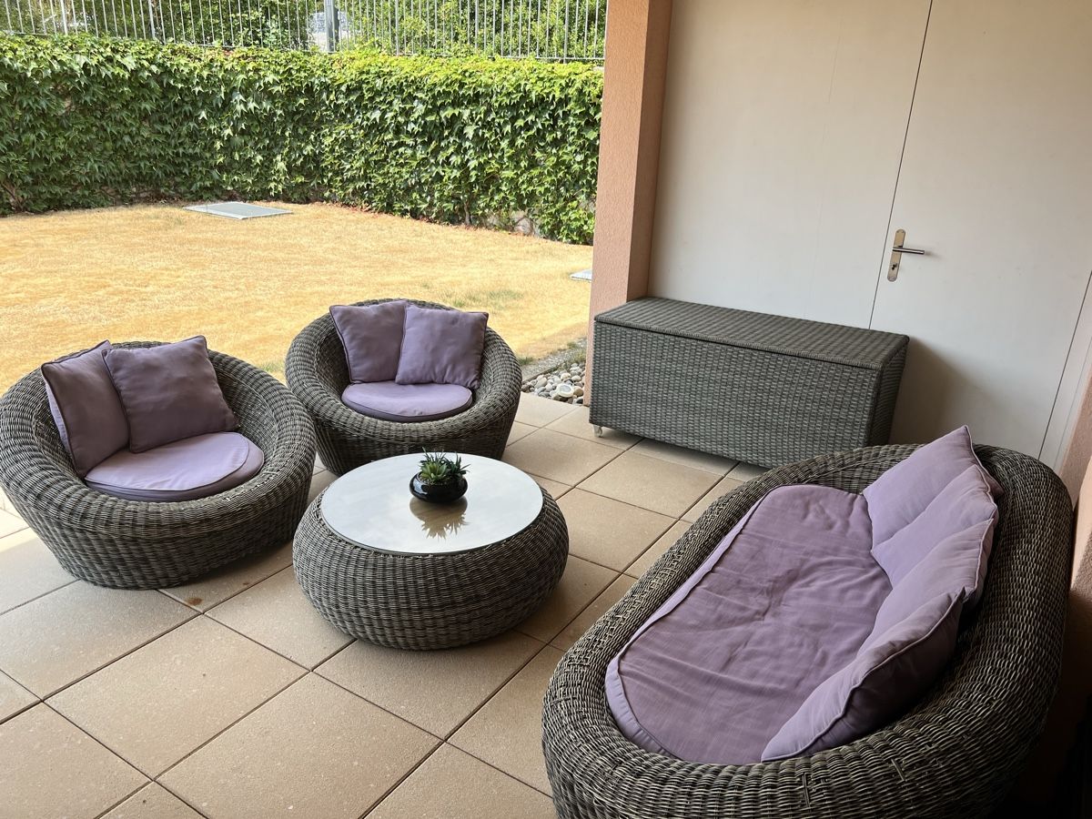 Divani: Rattan-Gartenmöbel-Set – Usato da Bettlach venduto da Swiss-2016 2
