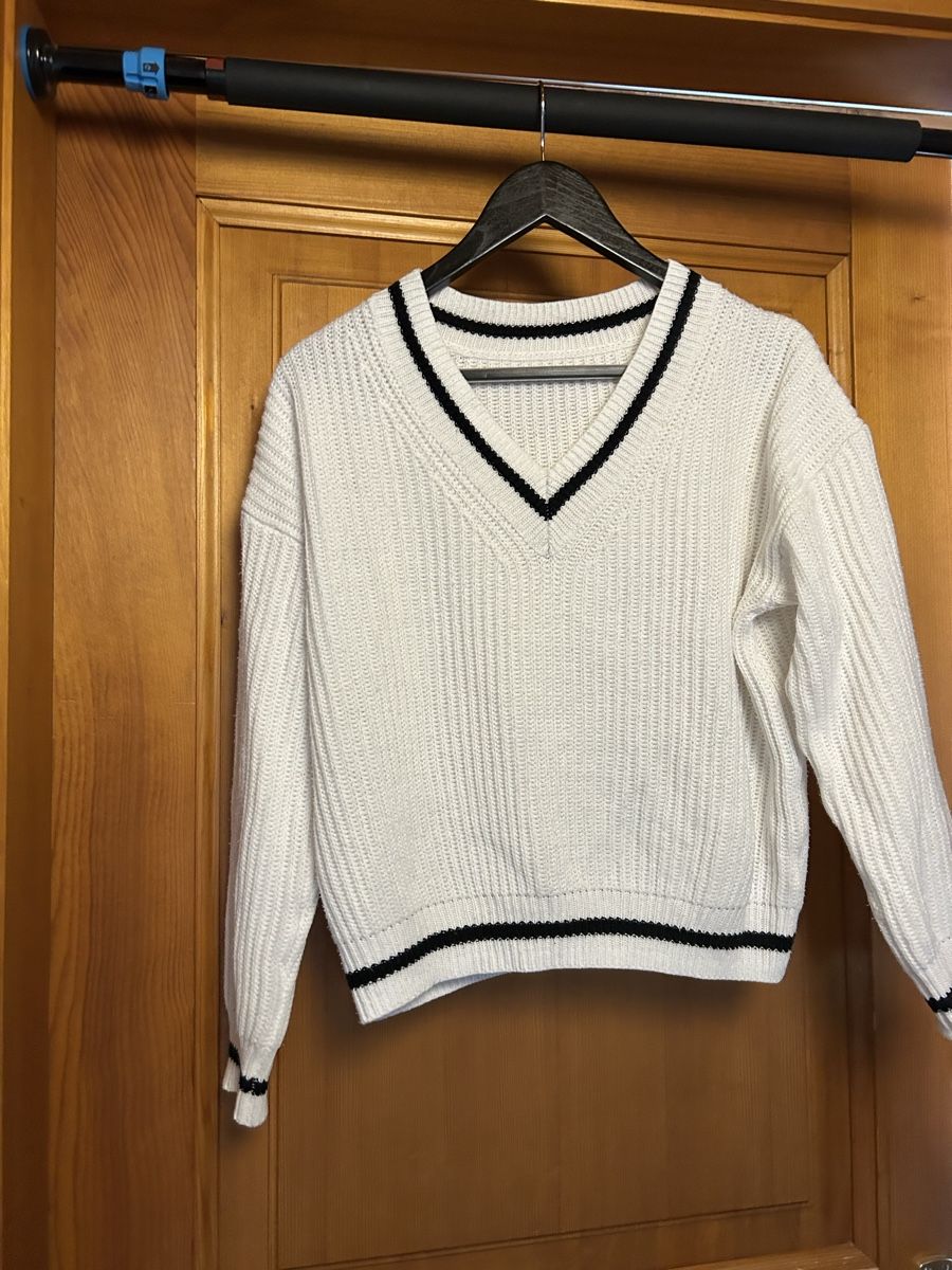 Top: Pull femme  – Nuovo (secondo la descrizione) da Orges venduto da vez_c6q7 3