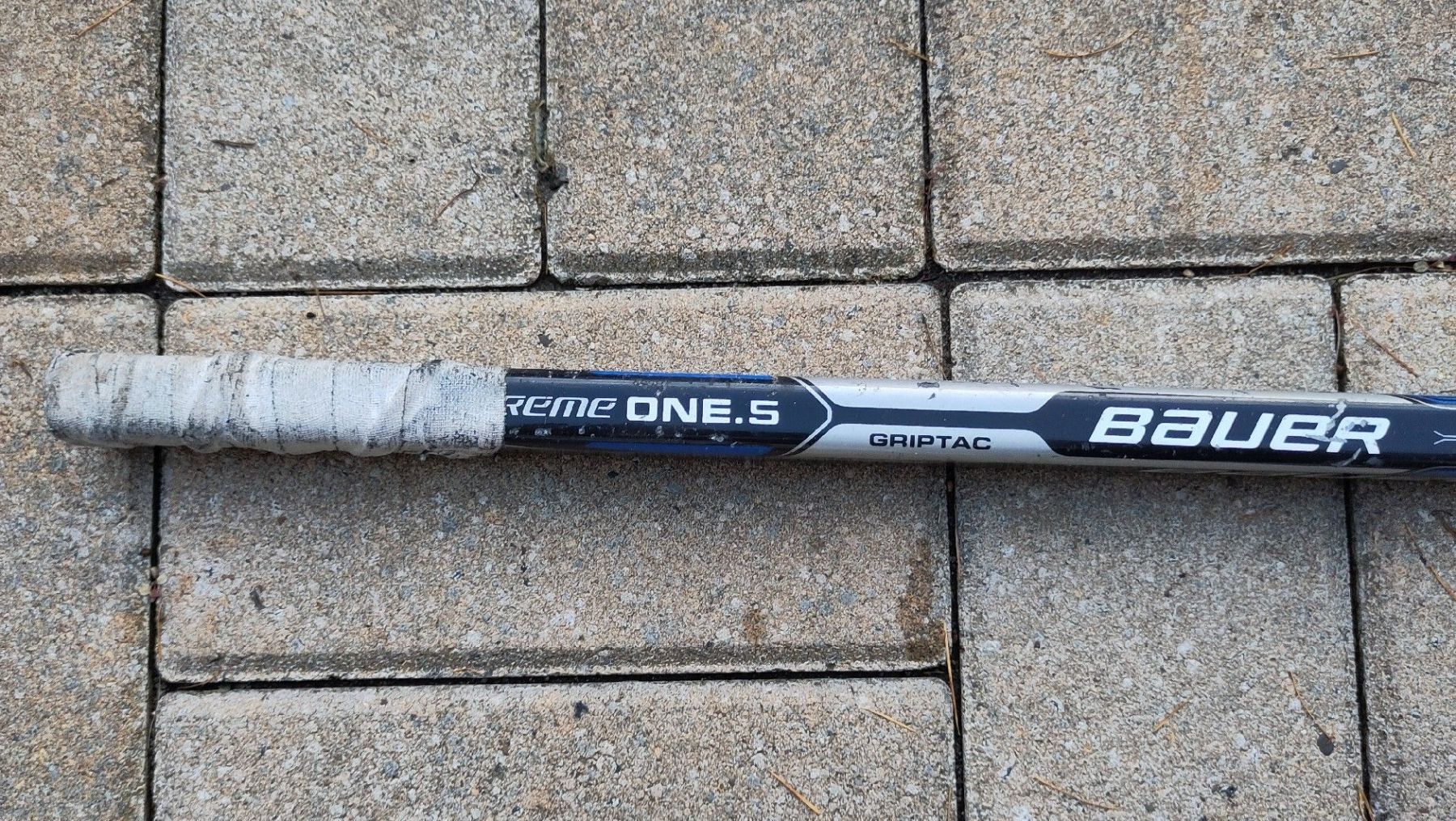Bauer Stöcke & Schaufeln: BAUER Supreme One.5  Eishockeystock ca. 130 cm – Gebraucht aus Bassersdorf von Narvik2000 3