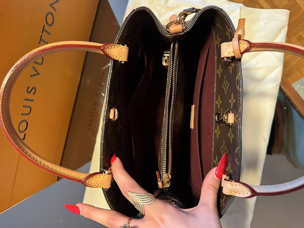 Louis Vuitton Borse da donna: Louis Vuitton Montaigne MM Monogram – Usato da La Tour-de-Peilz venduto da lai_pdc9 1