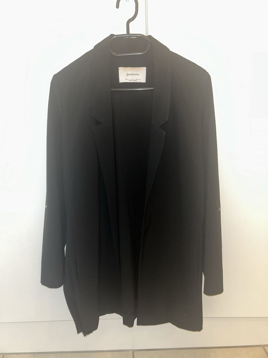 Stradivarius Jacken: Veste blazer noir – Gebraucht aus Villars-sur-Glâne von ale_7h26