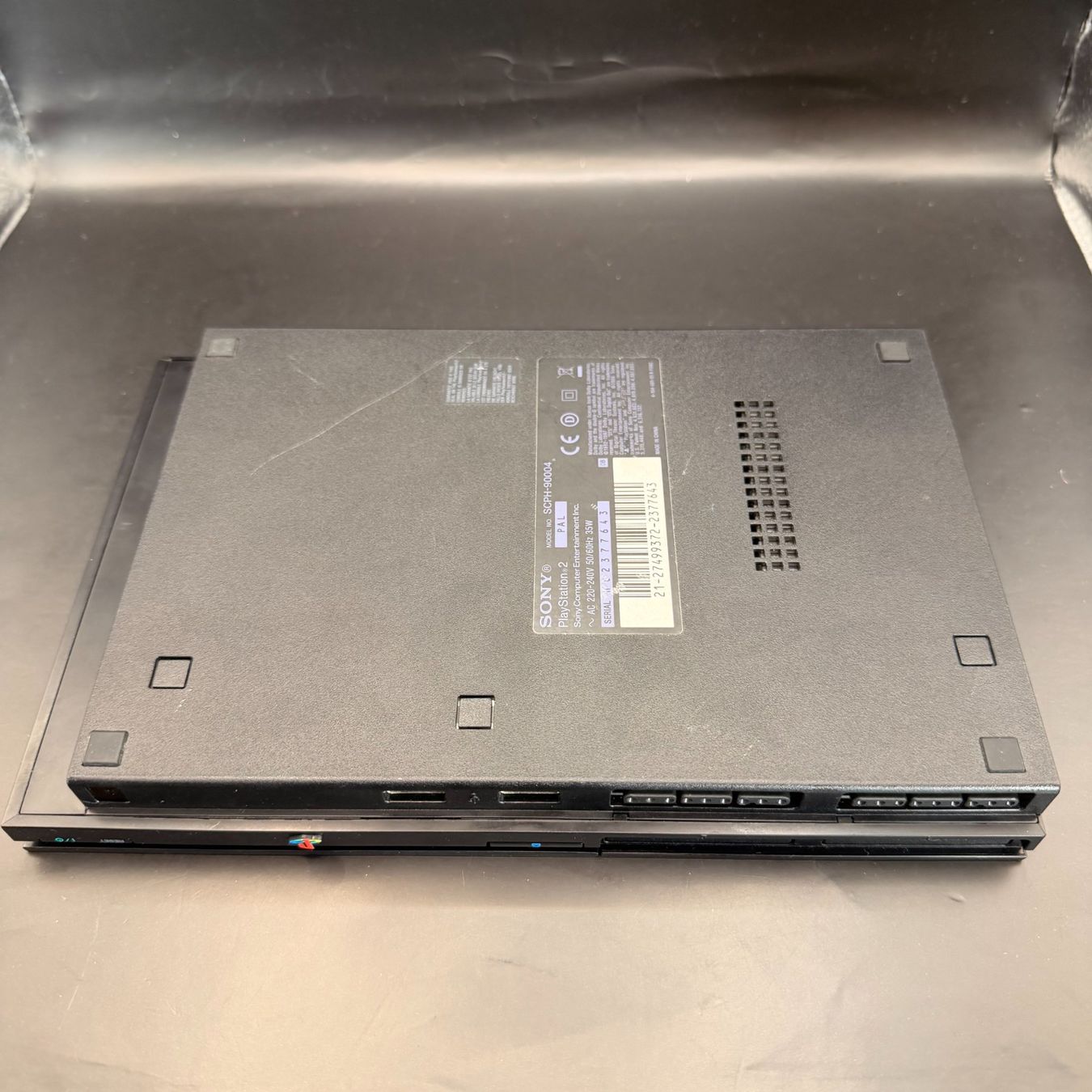 Sony Console: Playstation 2 Slim – Usato da Düdingen venduto da Nerdworld 5