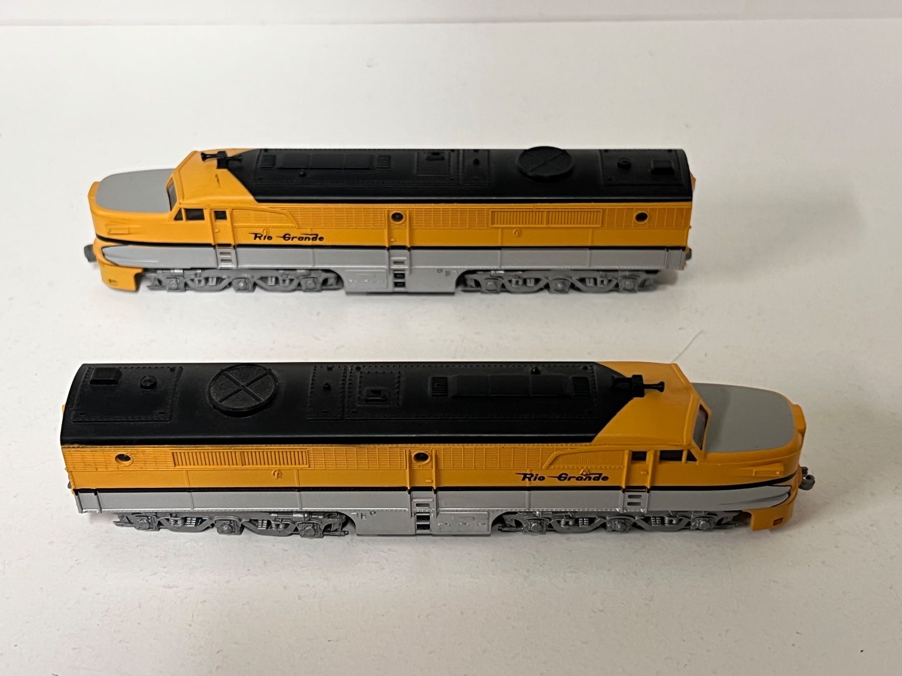 Modellini di ferrovie: Rio Grande  2 Teilig  Spur N Analog DUMMYS – Usato da Geroldswil venduto da TopTrain54 1