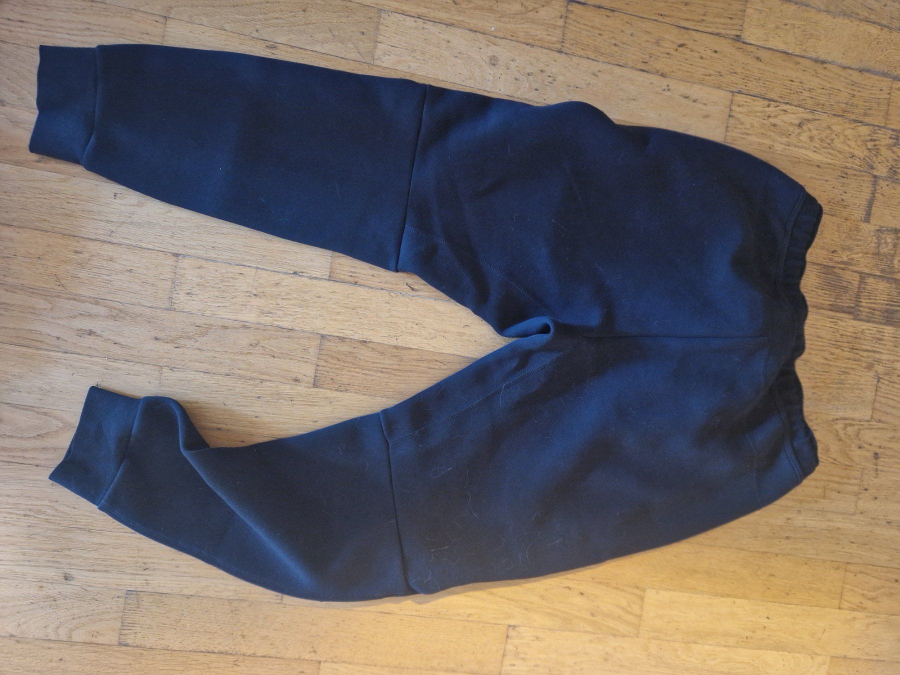 Nike Pantaloni: Nike, Trainerhose – Usato da Metzerlen venduto da SS01 1