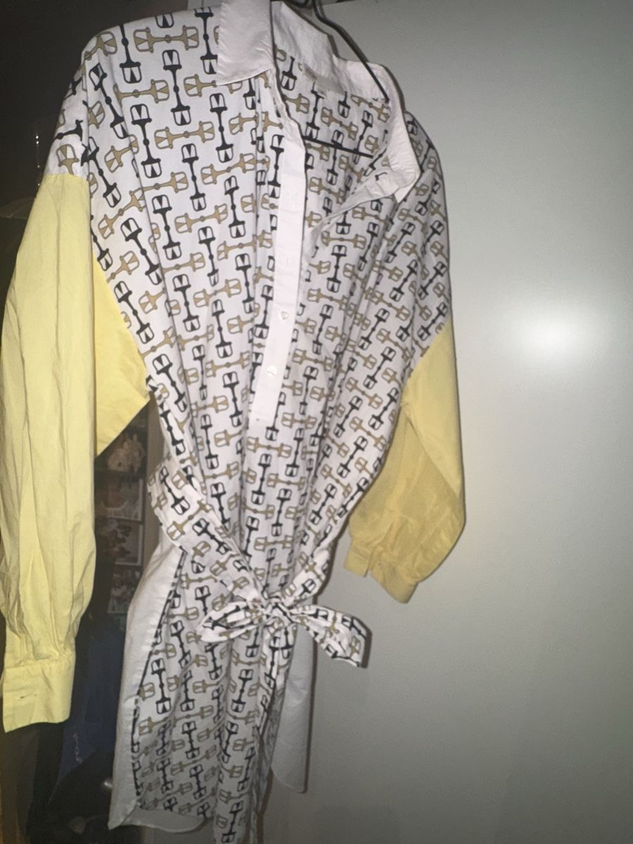 Maje Vestiti: Hemdkleid mit Muster und gelben Ärmeln Grösse M – Usato da Zürich venduto da mir_7mpq 1