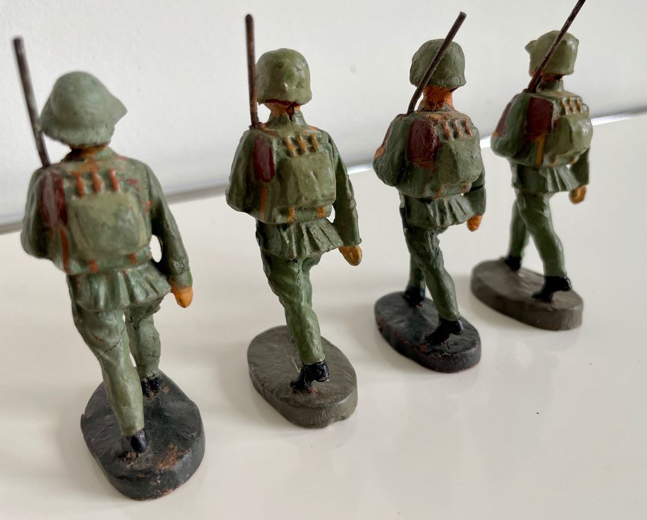 4x Spielzeugfiguren Elastolin Wehrmacht WWII 3