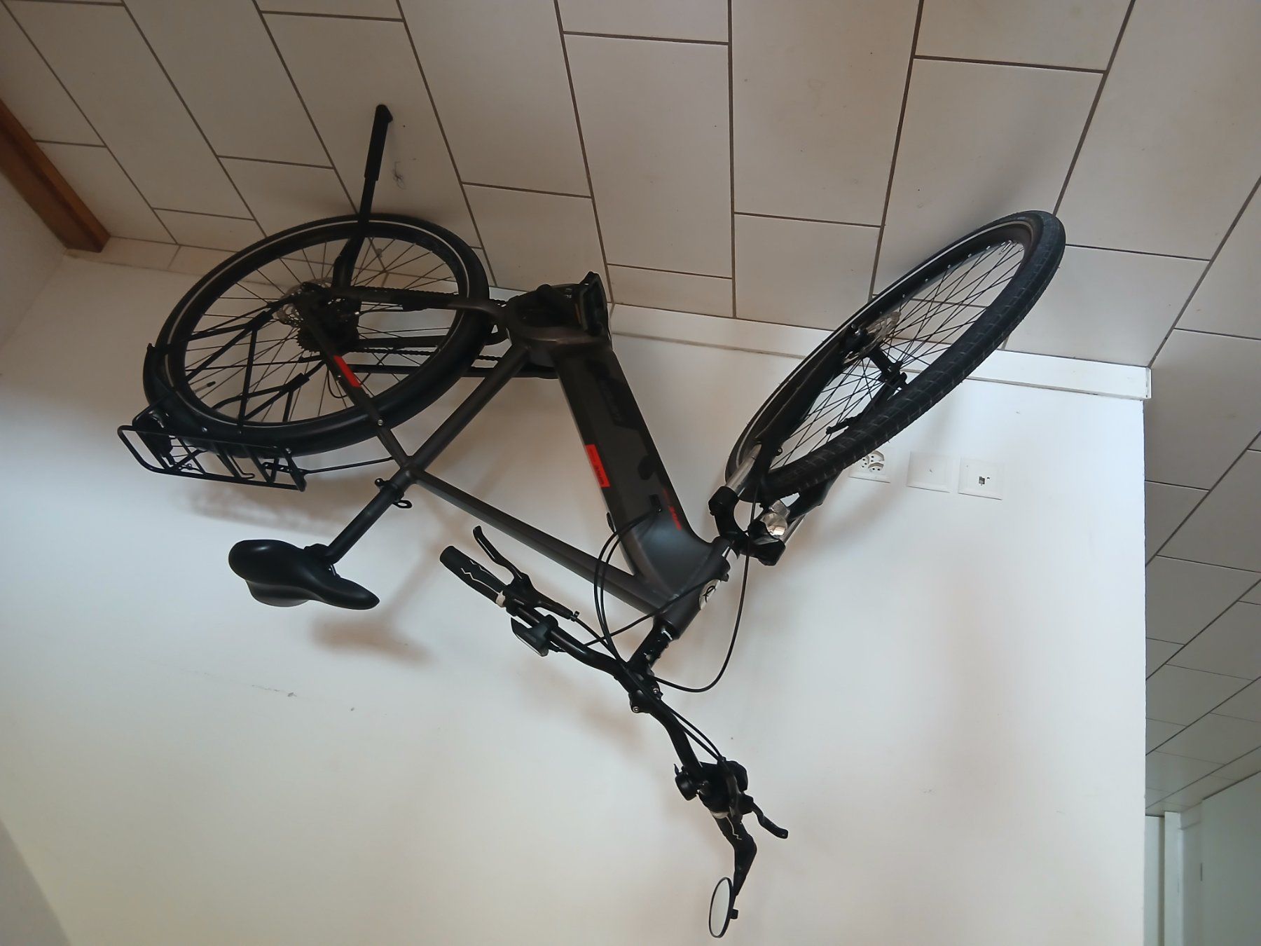 Bosch Velos: Vélo électrique BOSH de type E-Trekking Viper PT500, NEUF – Neu (gemäss Beschreibung) aus Sorens von dah_6hrc 2