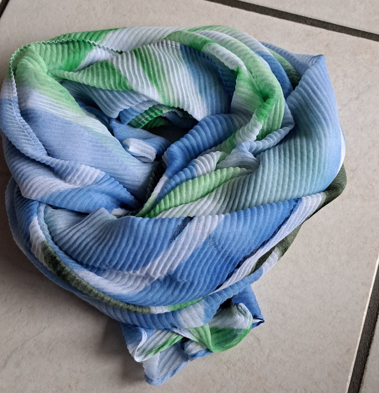 Foulard & Sciarpe: Street One Schal – Usato da Thalheim AG venduto da Bekuadma